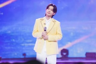 가수김용빈가수팬카패,나이,프로필,사주,음악,부모,할머니,아버지,펜카페,소속사,노래,고향