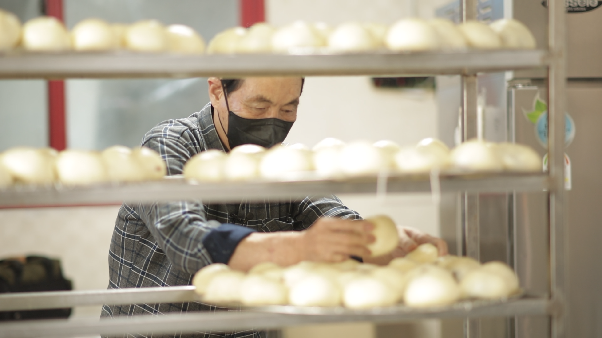 동네한바퀴-광주-찐빵-사장님-사진