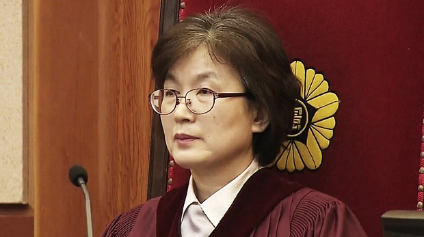 이정미-헌법재판관