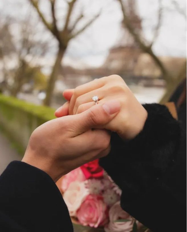 옥택연 오늘(24일) 결혼! 10년 열애 예비신부 프로필 및 2PM 의리 총정리