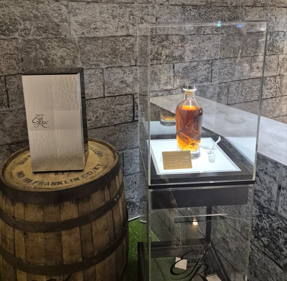 더블 이글 베어 레어 위스키