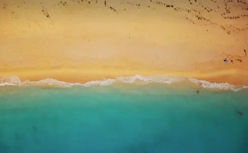 7월-해변-이미지