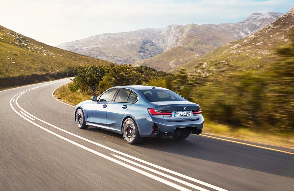 2025 BMW 3시리즈 페이스리프트 실내 디자인 가격 성능 공개