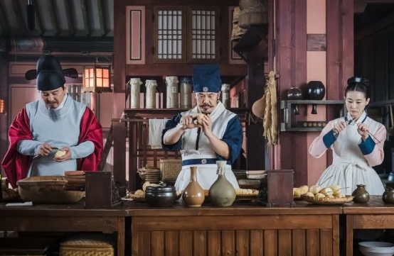 수라간의 음식 준비 과정 관련 사진