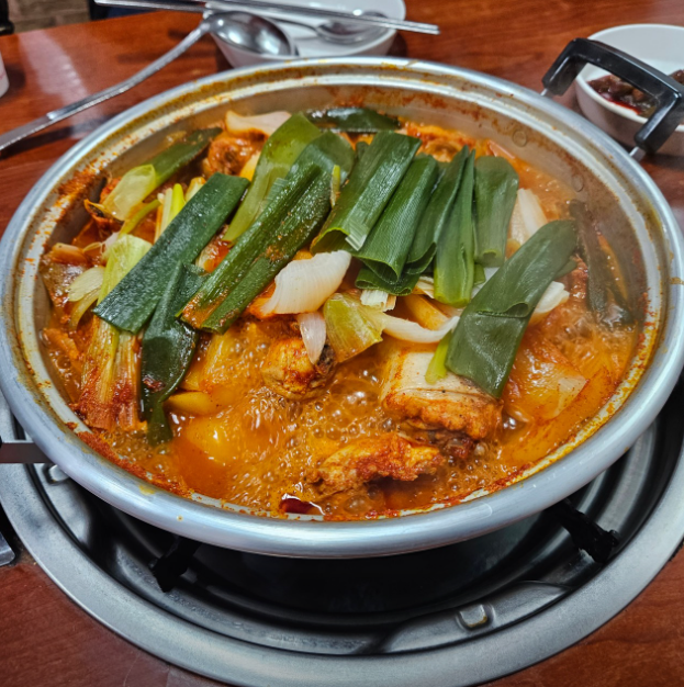 https://a-post005.wooblyfafa.com/2026/07/jeon-hyunmoo-plan4-daejeon-hanyeong-restaurant-price.html