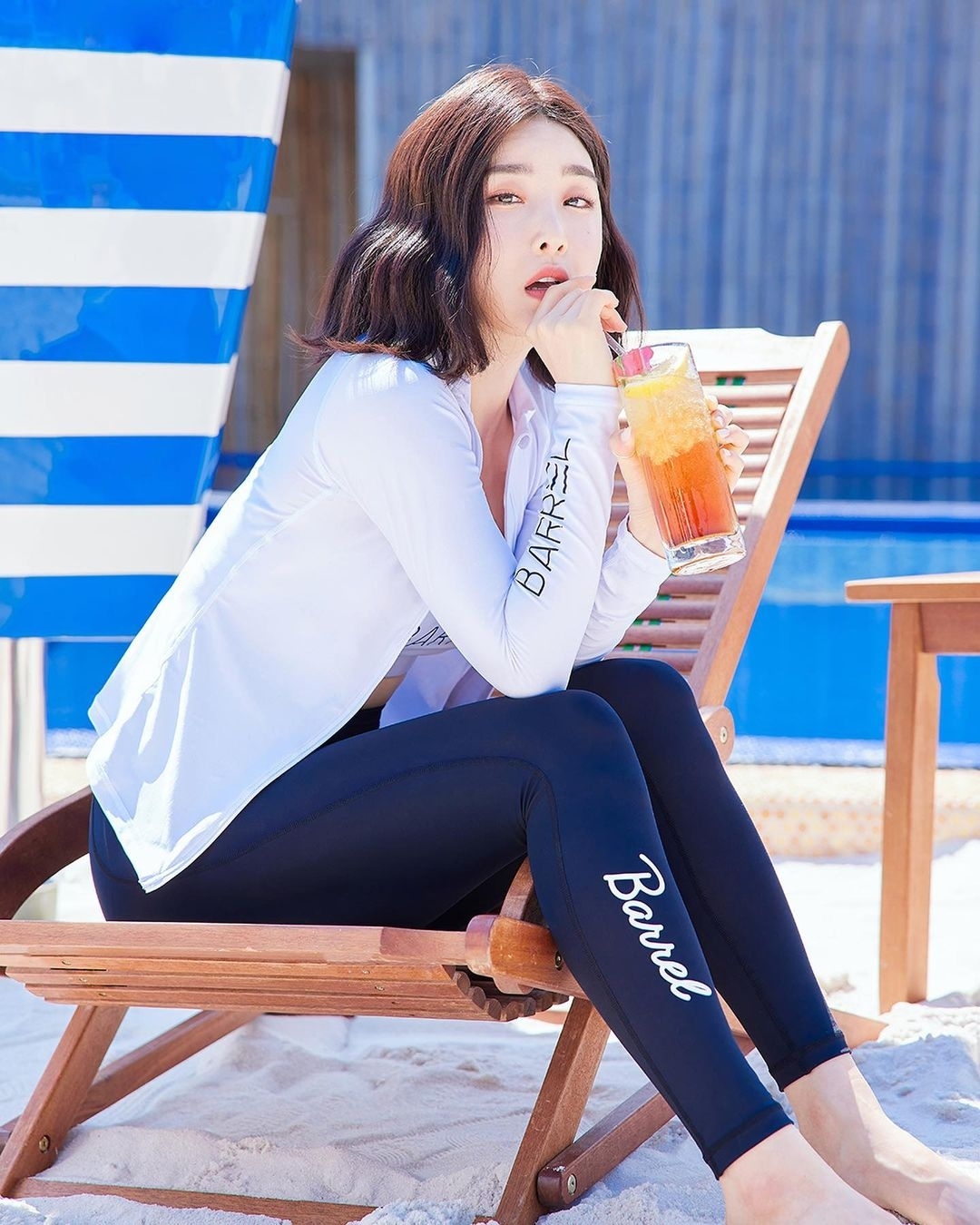 유나 브레이브걸스 나이 프로필 키 인스타 화보 과거 맥심 레전드 단발