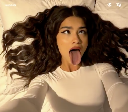 힉스필드 광고 중 - Ahegao 프리셋 생성 영상 예시 - 출처 트위터