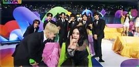 재쓰비 축하무대