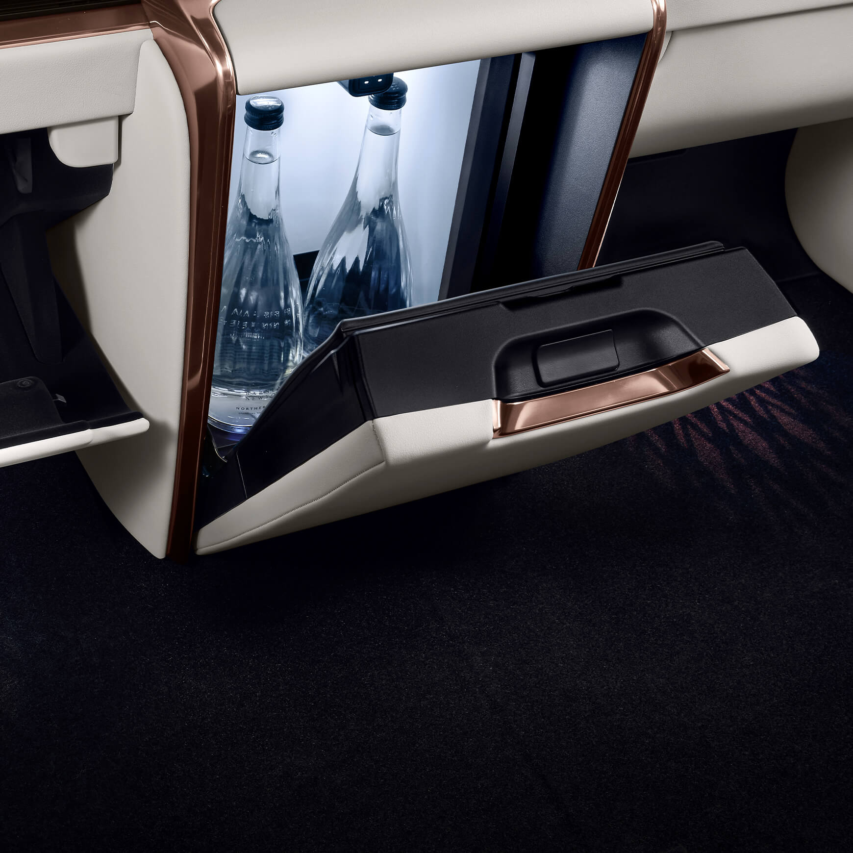 2025 렉서스 LM500h 하이브리드 미니밴의 특징과 모의 견적