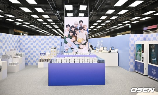 제로베이스원 팝업