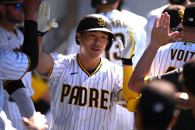 MLB 경기 중계방송 김하성
