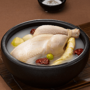 전기밥솥으로 간단하게 요리한 삼계탕 완성 모습