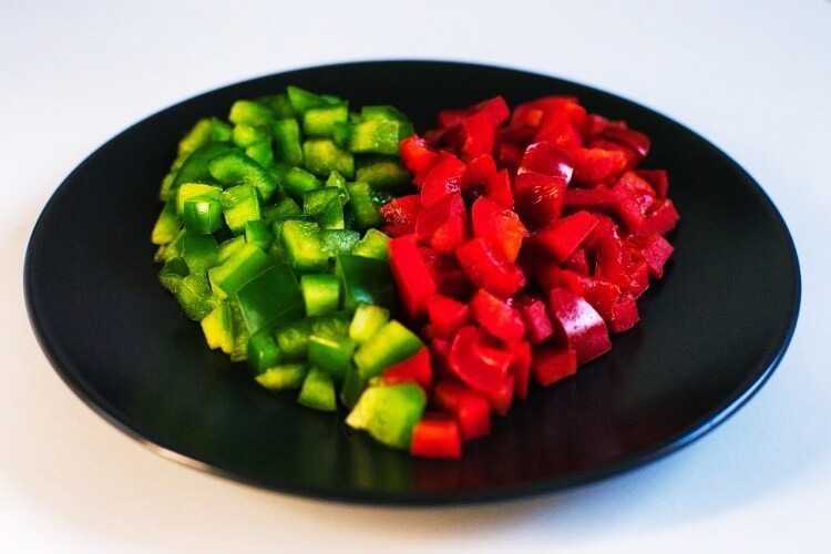 색별로-잘려있는-채소