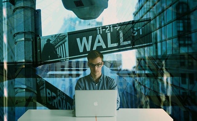 'PER, PBR, ROE 등 기업 가치평가 지표 분석