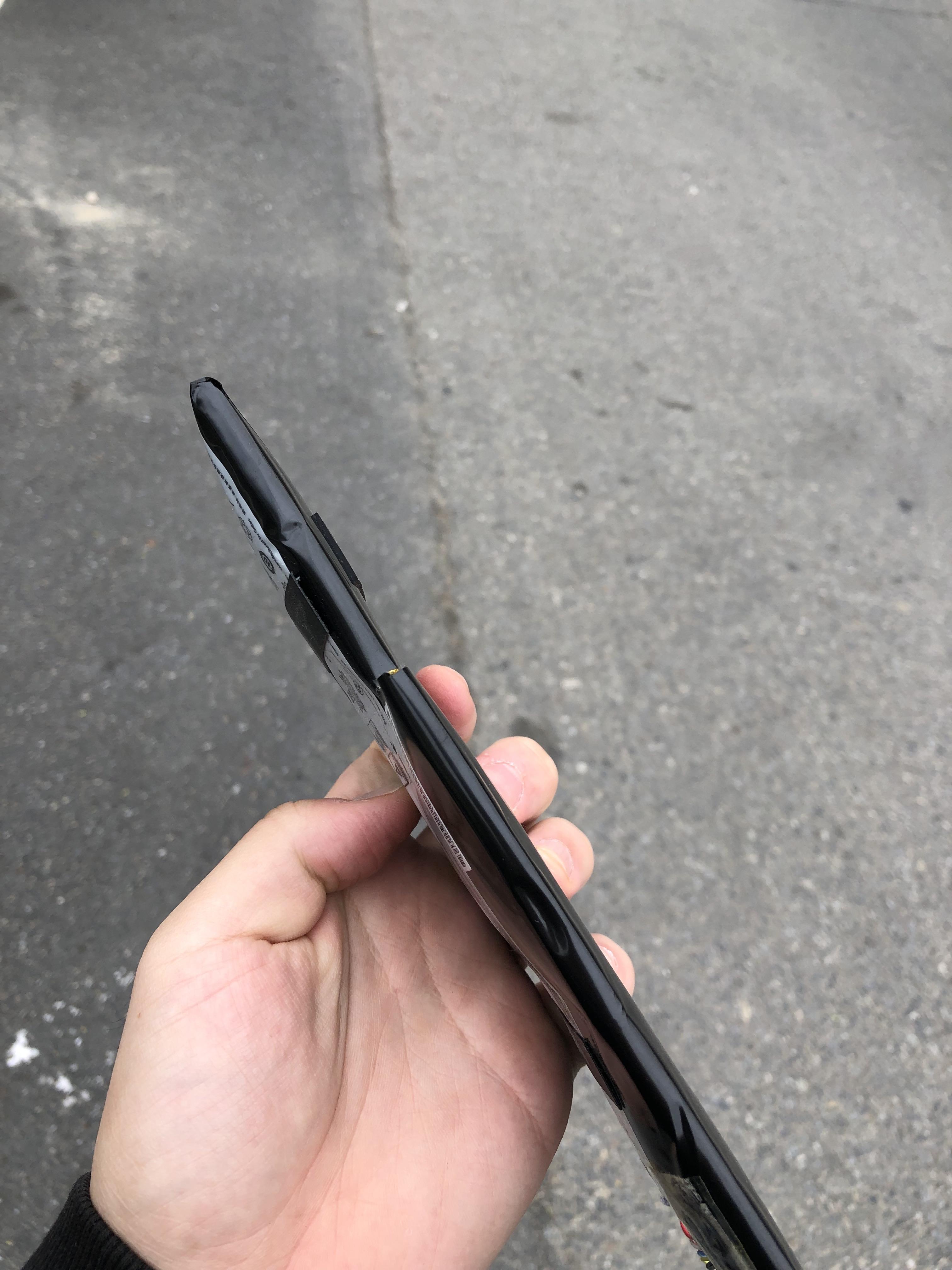 배터리 부풀어오름 (배터리 스웰링 현상)