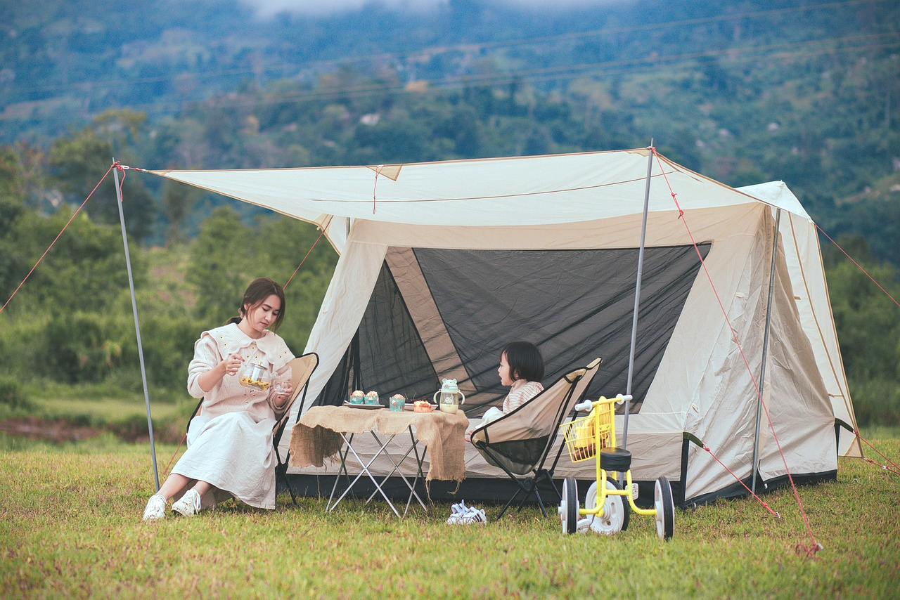 일교차가 크기 때문에 낮에는 환풍이 잘되는 메쉬망으로,
저녁에는 메쉬망을 닫아 따뜻하게~
감기 걸리지 말자구요!