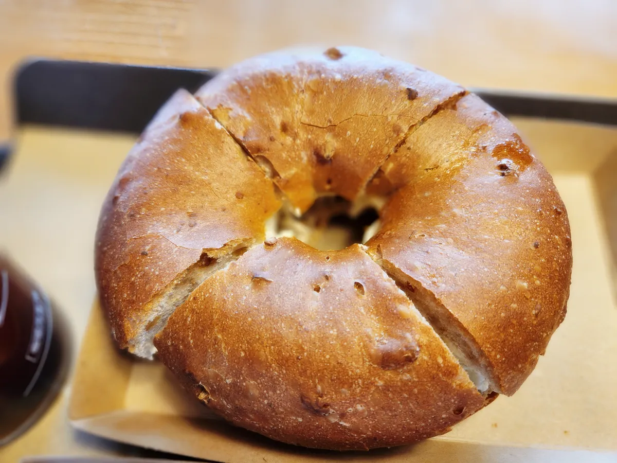 단월-카페-베이글