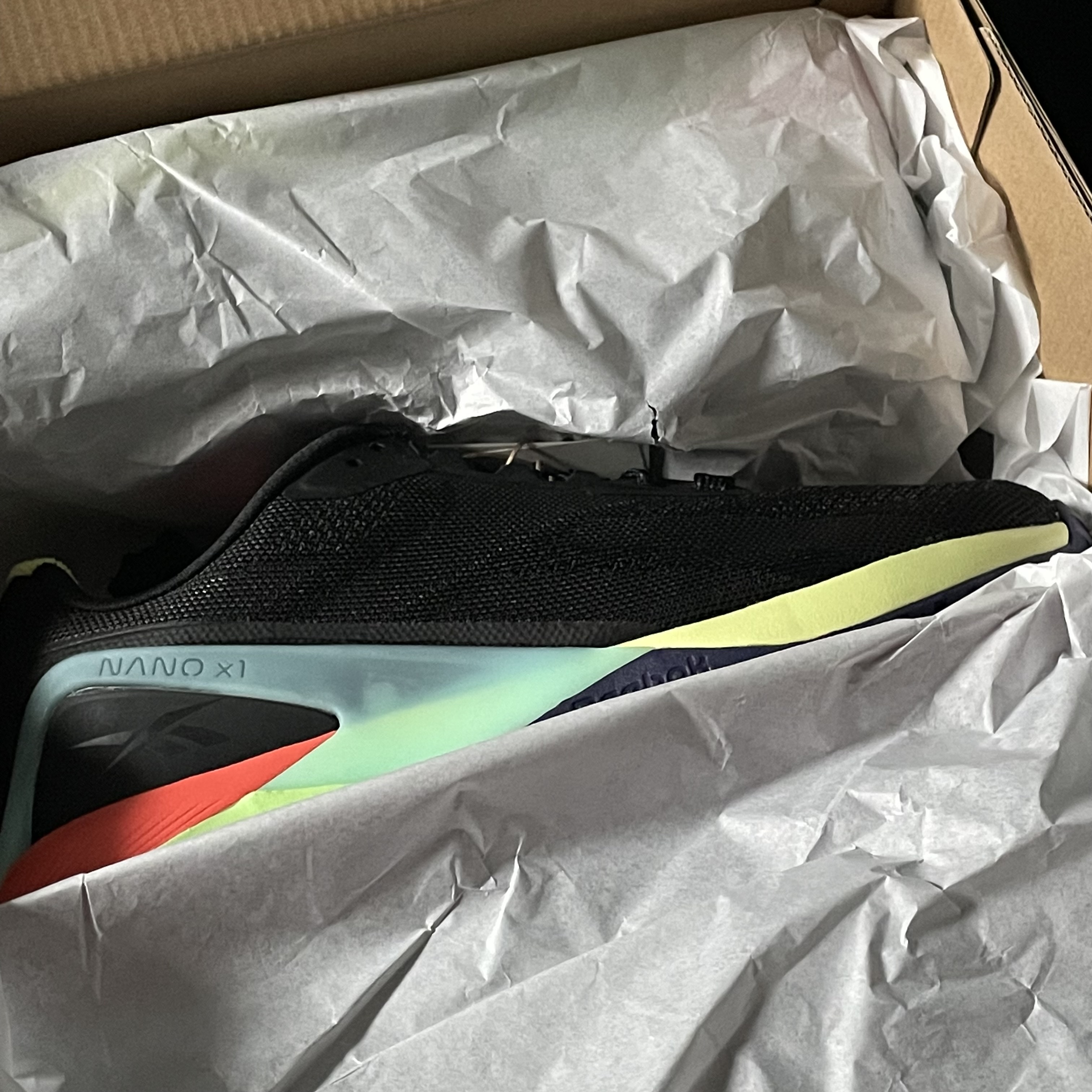 리복나노x1옆모습사진