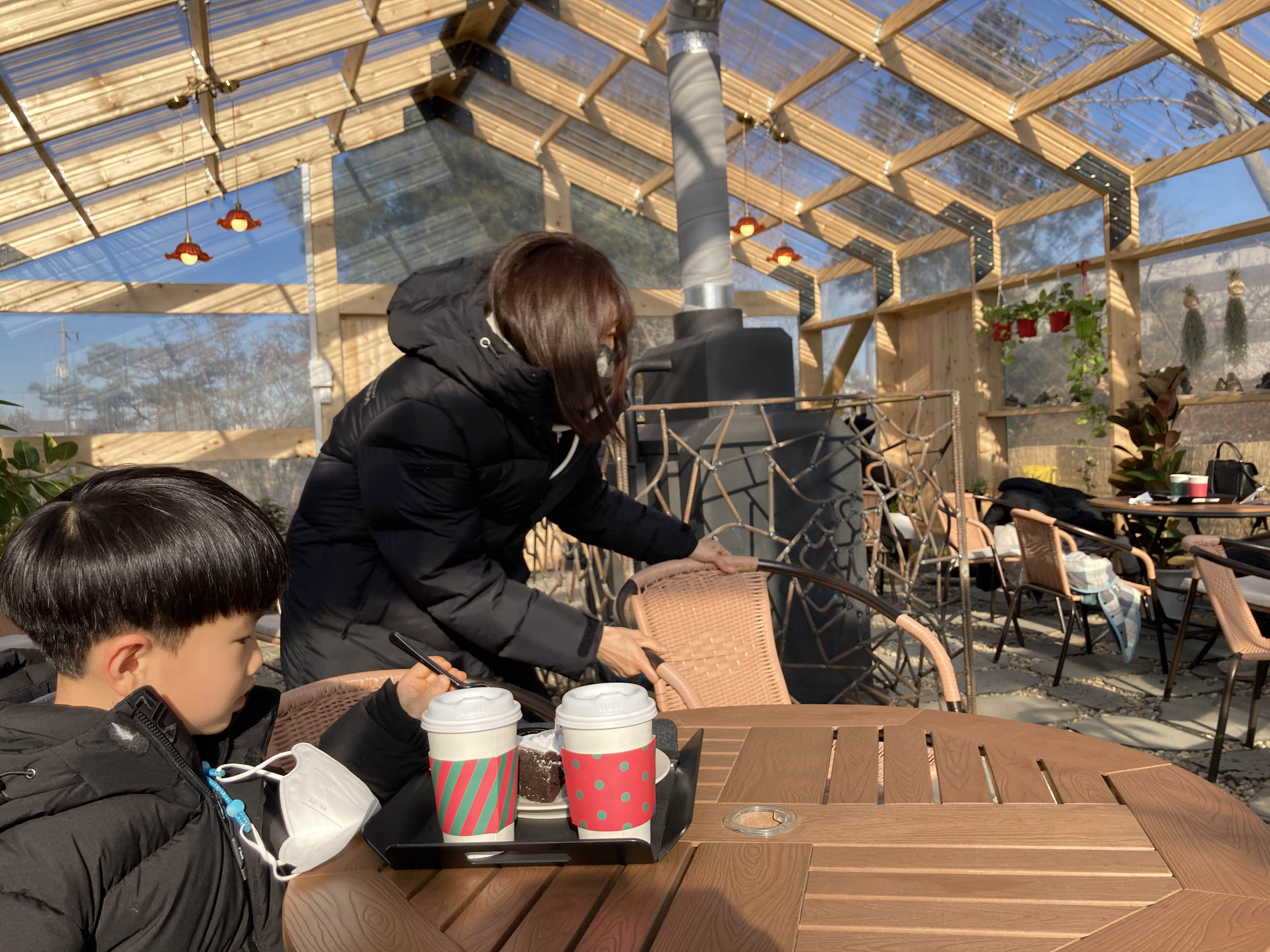 안성 따듯한 모닥불 카페 청류재 커피