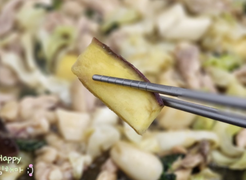 자라섬맛집 청운닭갈비막국수