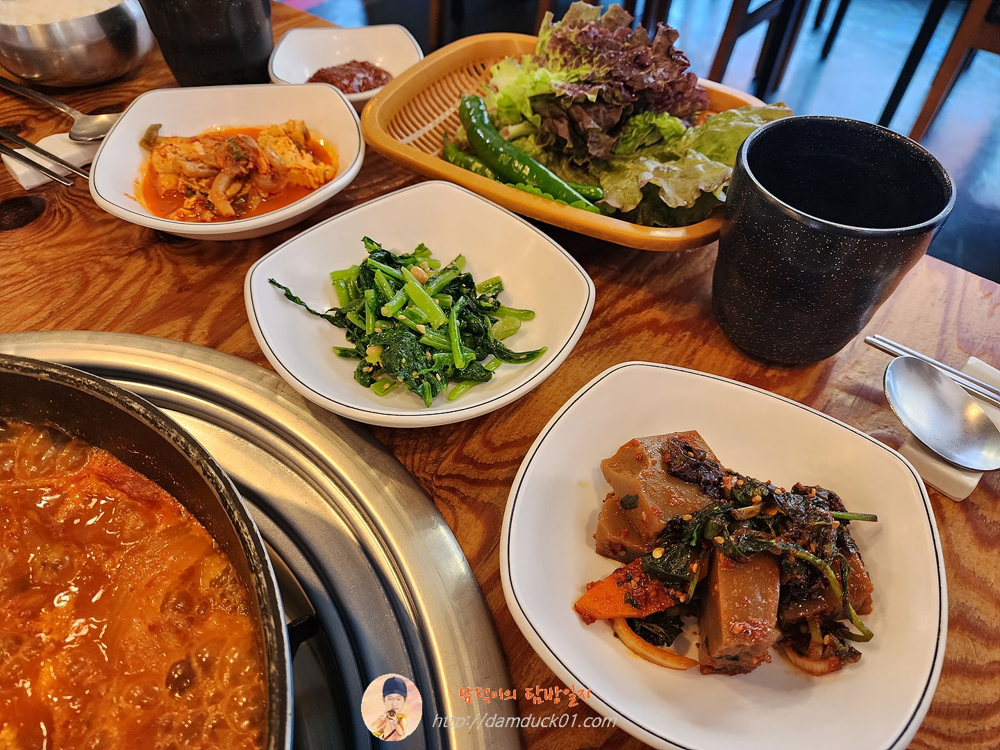 양푼이 김치찌개, 제육볶음