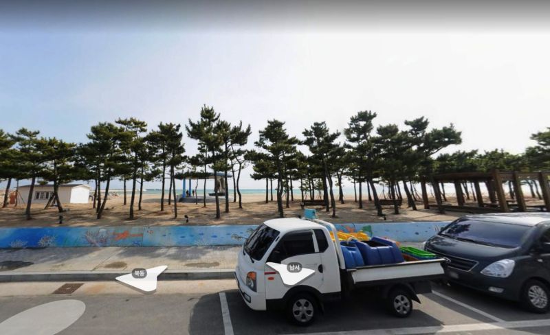 솔밭근처 도로변 주차공간