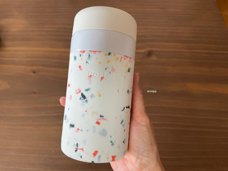 W&P 포터 보온&보냉 세라믹 텀블러 - 손과 비교