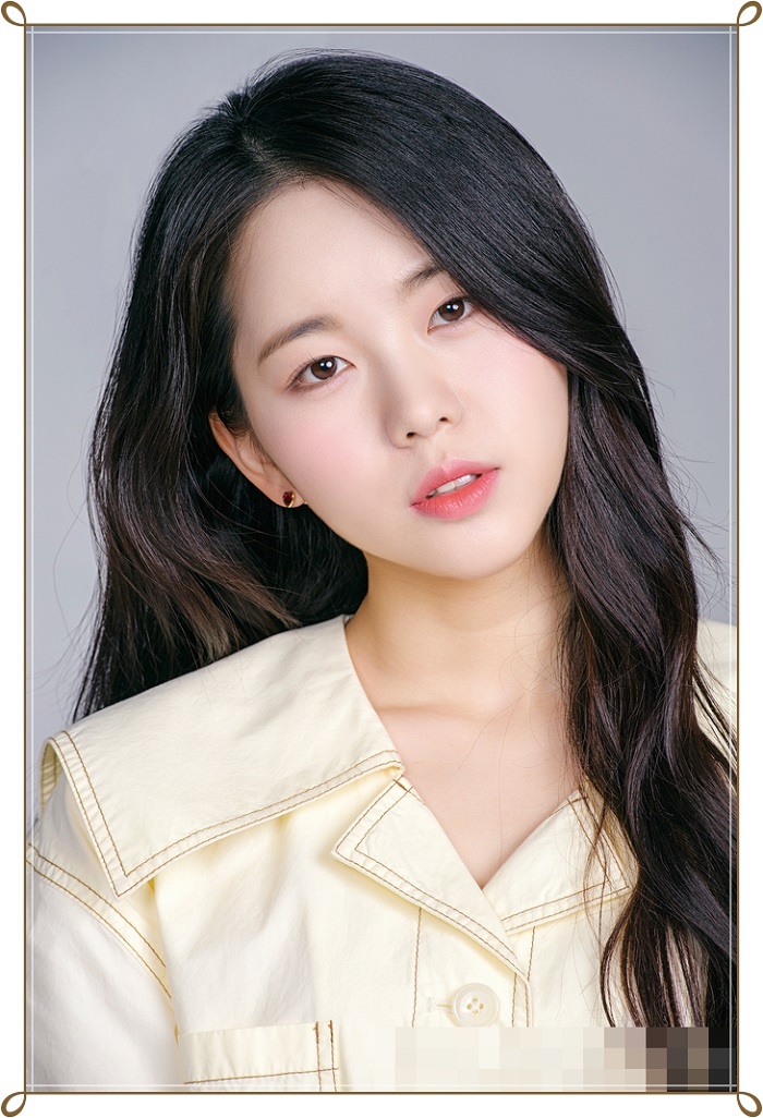 배우 정다은