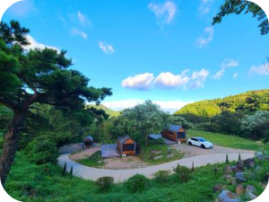 황매산 자연숲속 야영장 이미지 출처: 황매산 군립공원