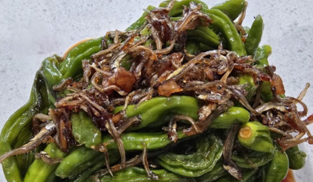 멸치 꽈리고추 볶음