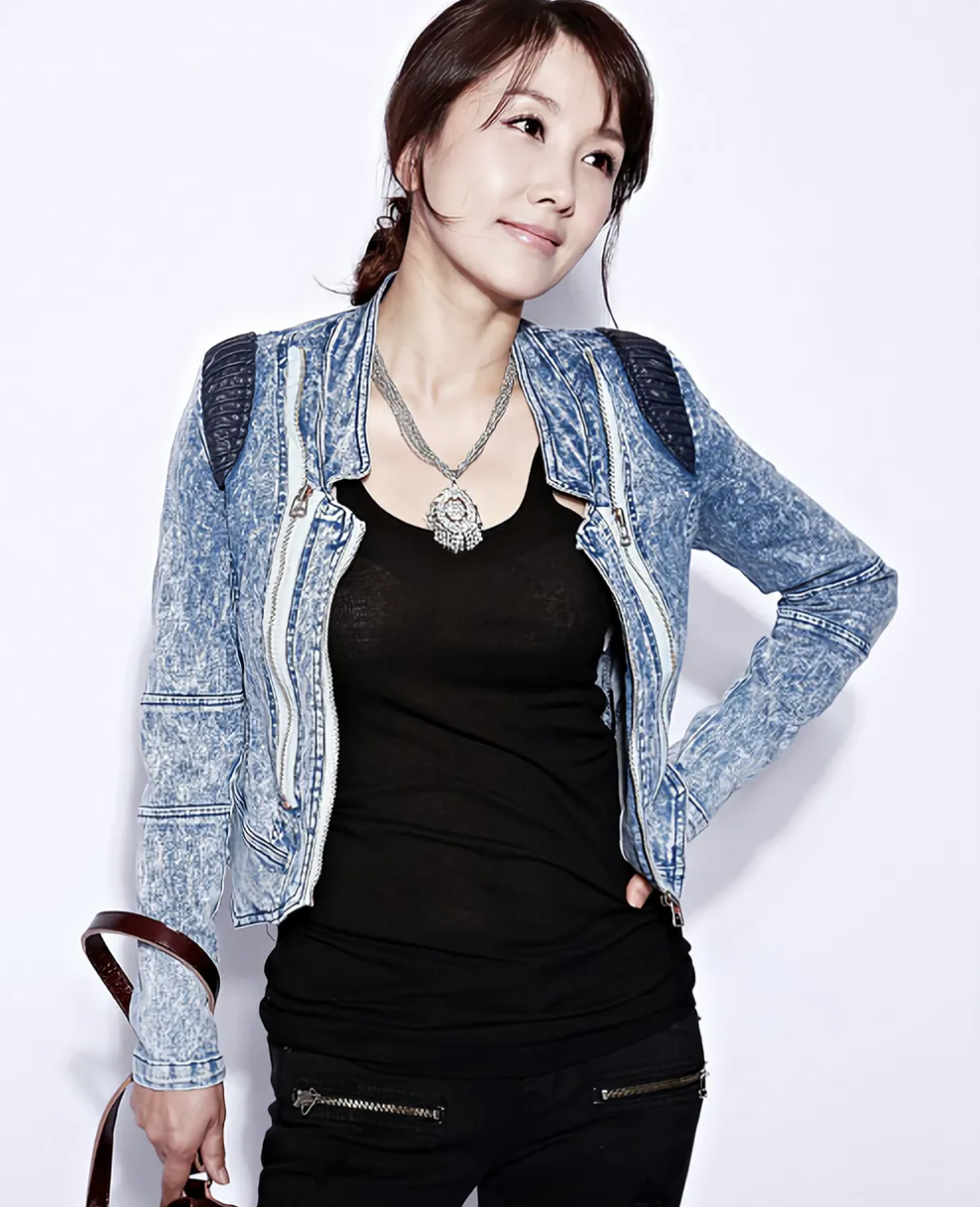 배우 이현경