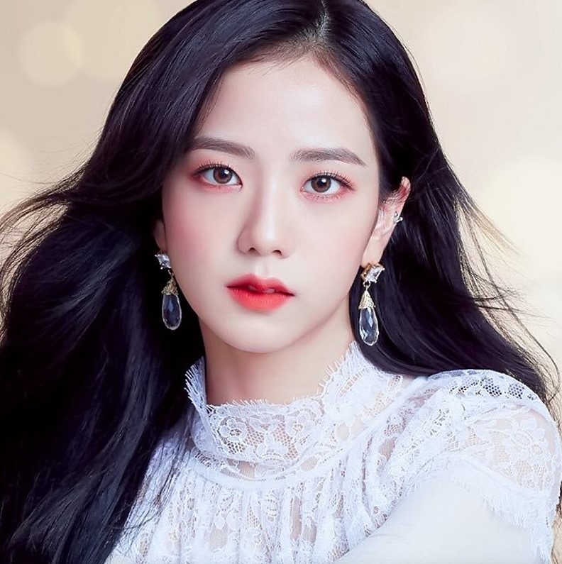 입꼬리 내림근 입술 보톡스