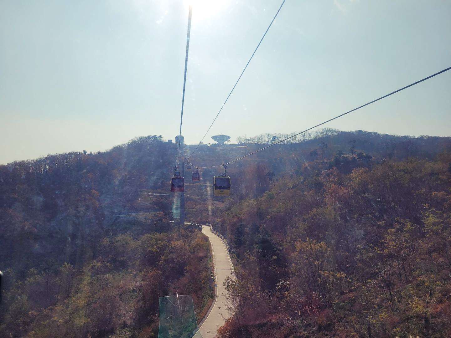 곤도라 타고 전망대 오르는중