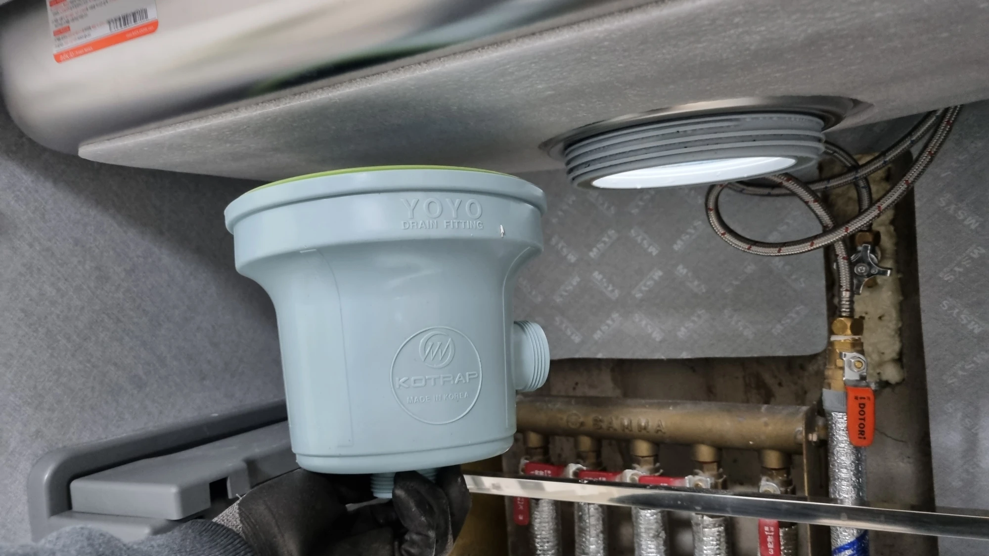 배수구 끼우는 방향