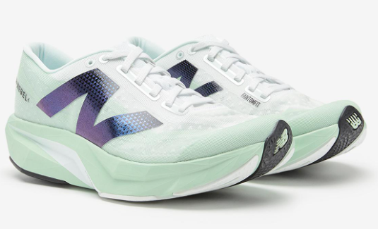 뉴발란스 러닝화