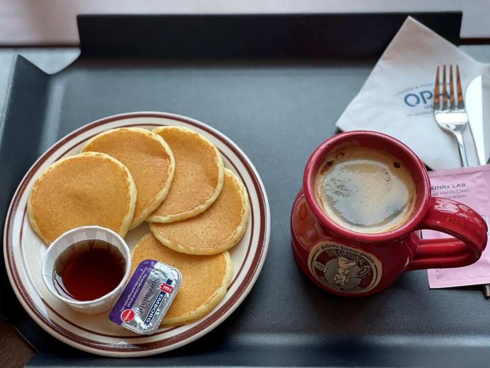 오리지널-팬케이크-하우스-카페-센터필드점-OPH-SET-모습