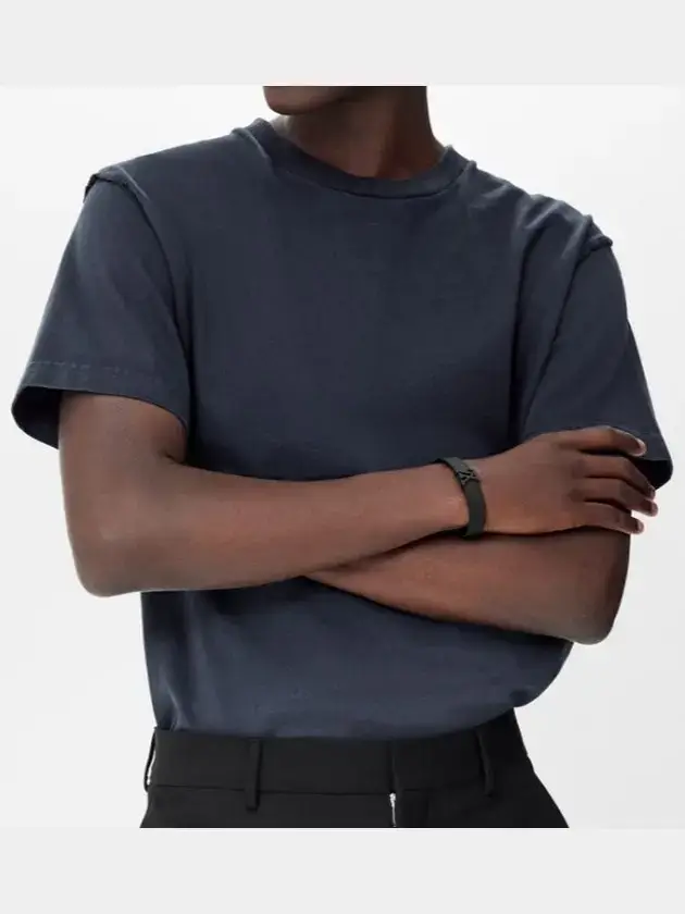 루이비통 가죽 팔찌