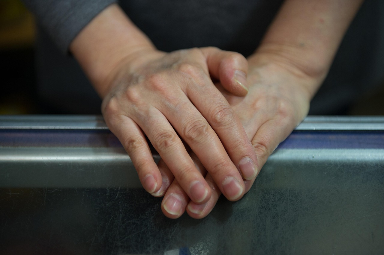 뇌가 먼저 늙는다: 인지 저하를 늦추는 생활 루틴의 비밀