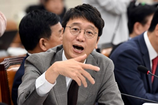 김웅 불출마 선언 이유 배경 | 김웅 국회의원 프로필 나이 고향 학력 검사 경력