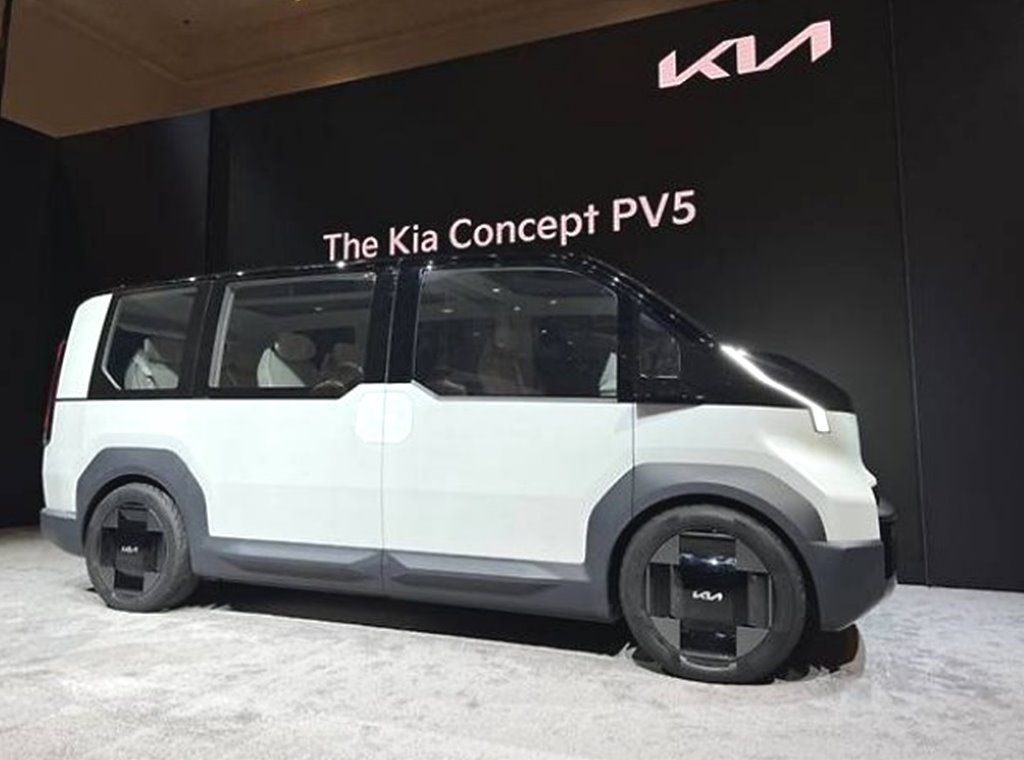 CES 2024 기아 PV5 최초 공개 출시일 콘셉트카