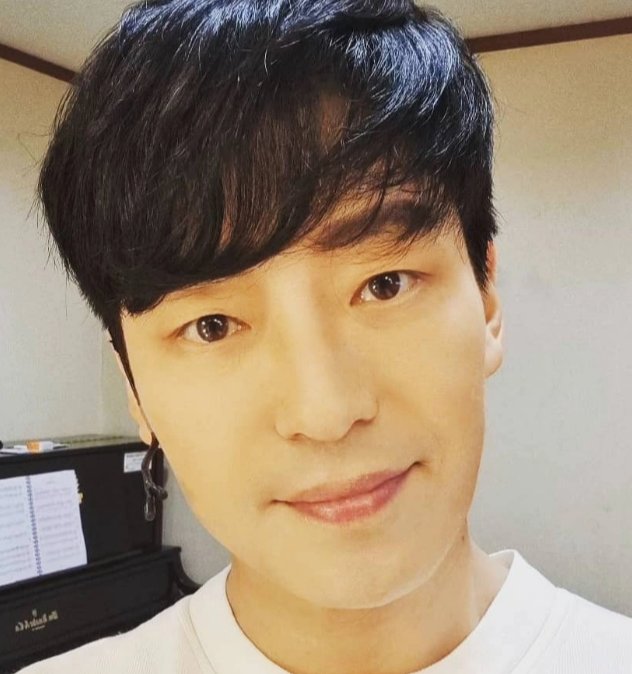 엄기준 나이 고향 학력 경력 프로필 인스타그램 | 엄기준 일반인 신부 결혼 이유 배경