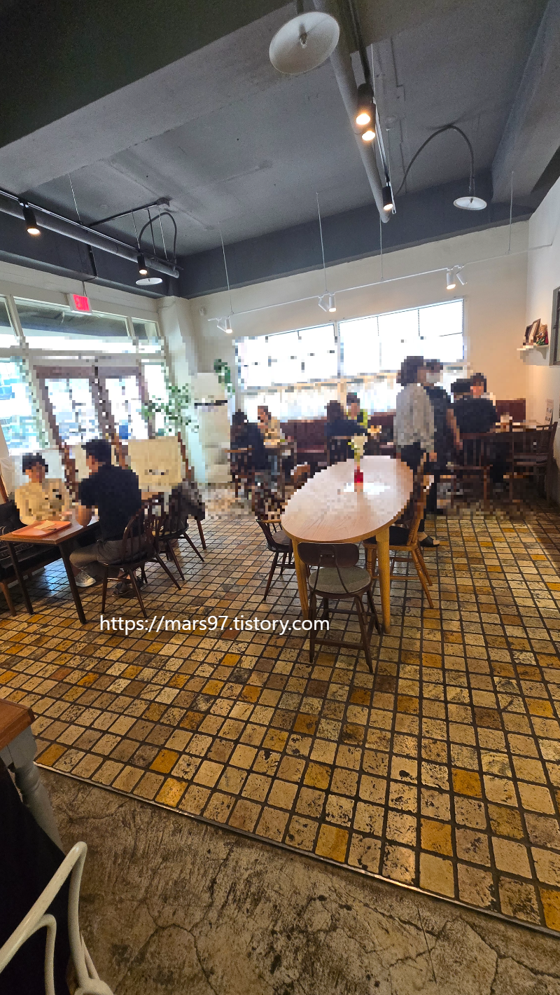 원주-메이드-카페