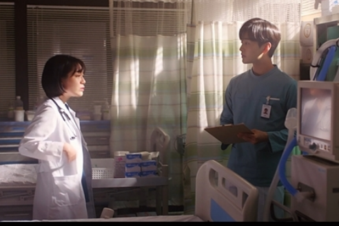 서브플롯이 메인 이야기보다 더 오래 기억되는 이유