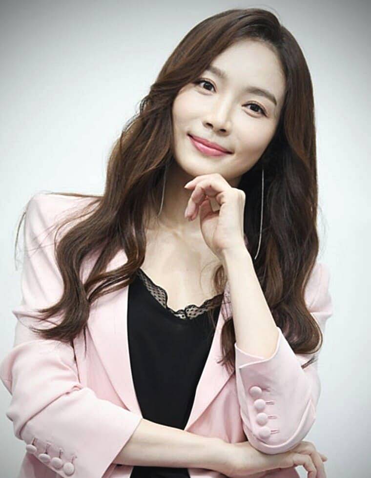 배우-이민영