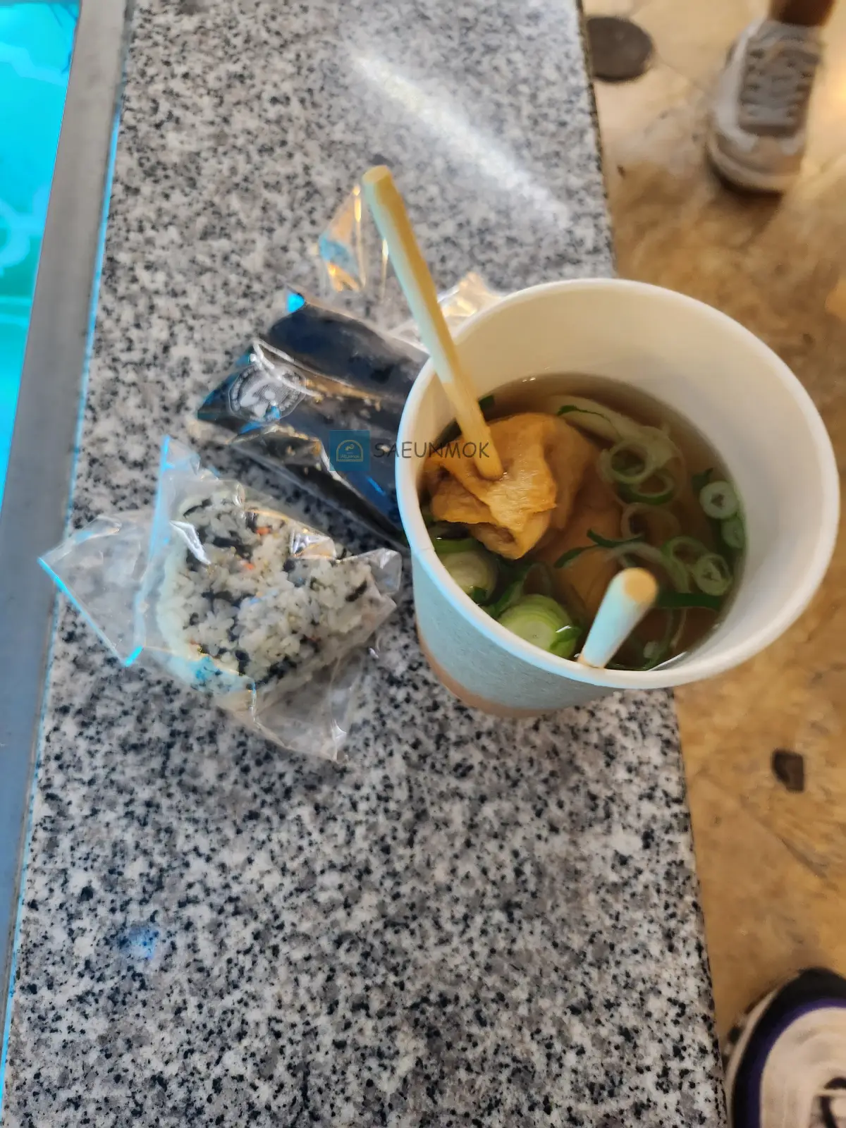 대전-성심당우동야-컵어묵우동-김밥-오니기리