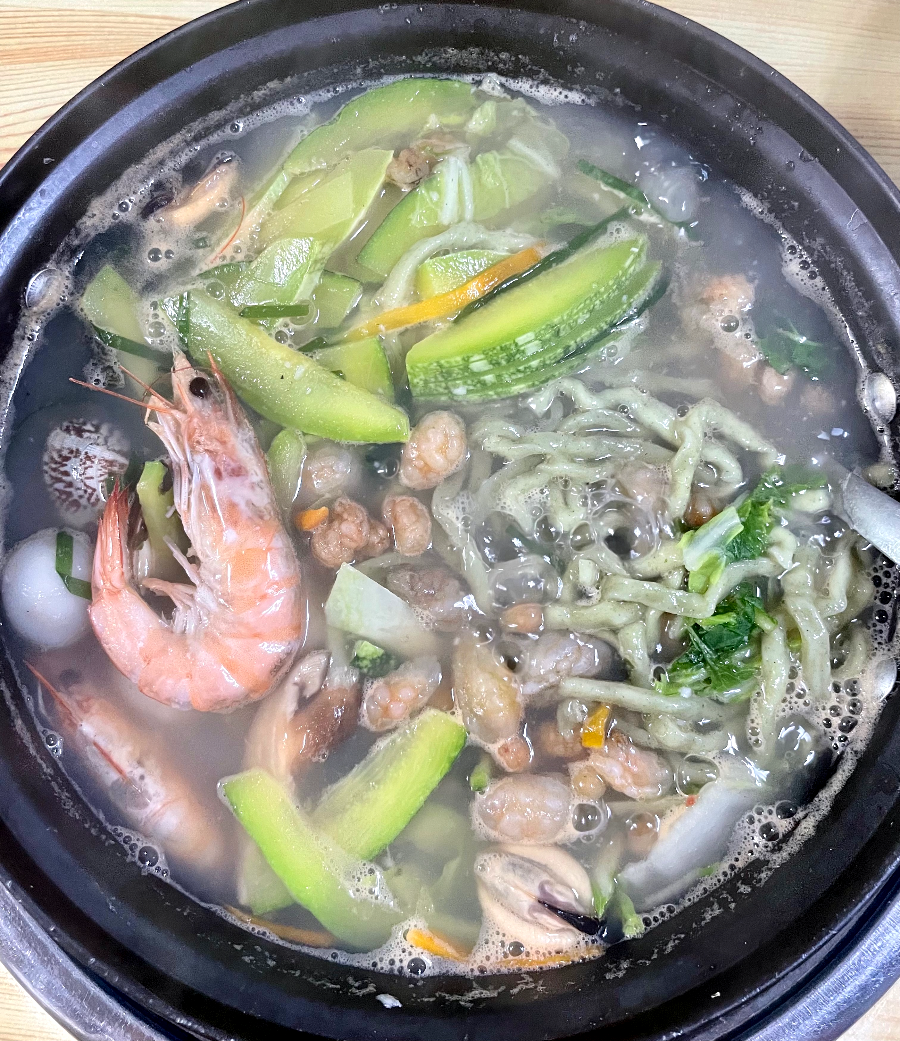 밀촌 해물칼국수