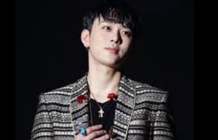 용준형 프로필 나이 고향 버닝썬 정준영 논란