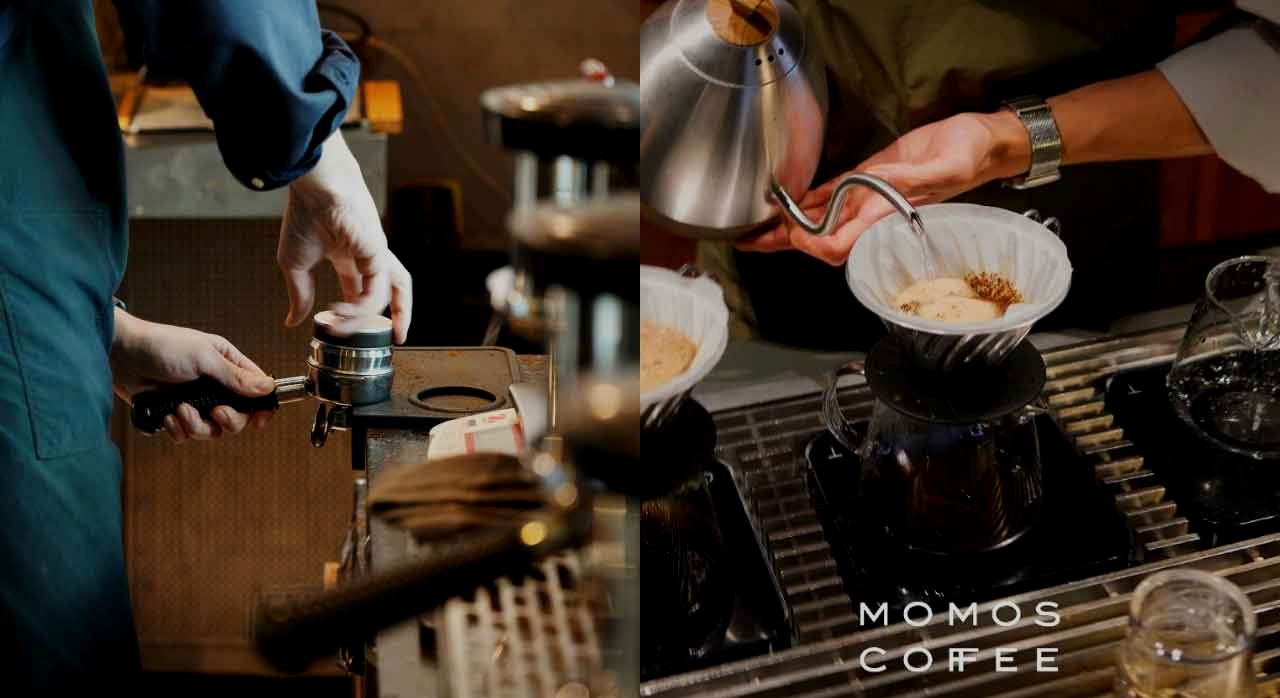 모모스커피의 바리스타와 대표 메뉴 오늘의 핸드드립. [ⓒ네이버플레이스 모모스커피 본점]