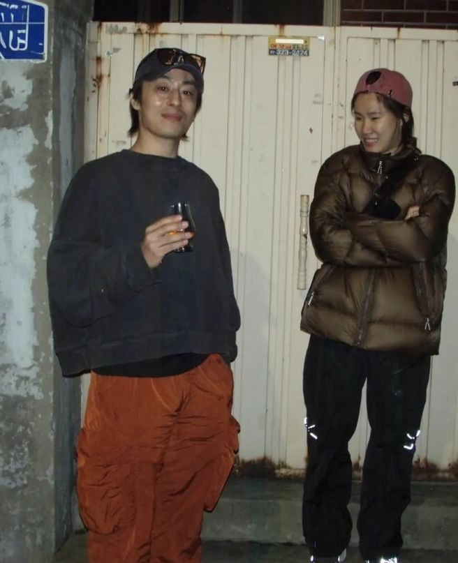 구교환 이옥섭 결혼 언제 했나? 2022년 혼인신고&middot;9년 열애&middot;결혼식 안 한 이유 총정리