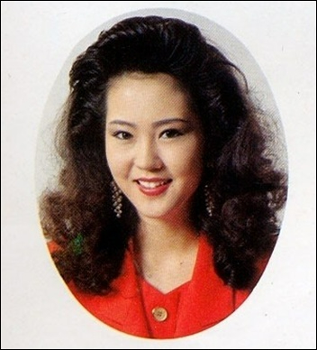 배우 김남주